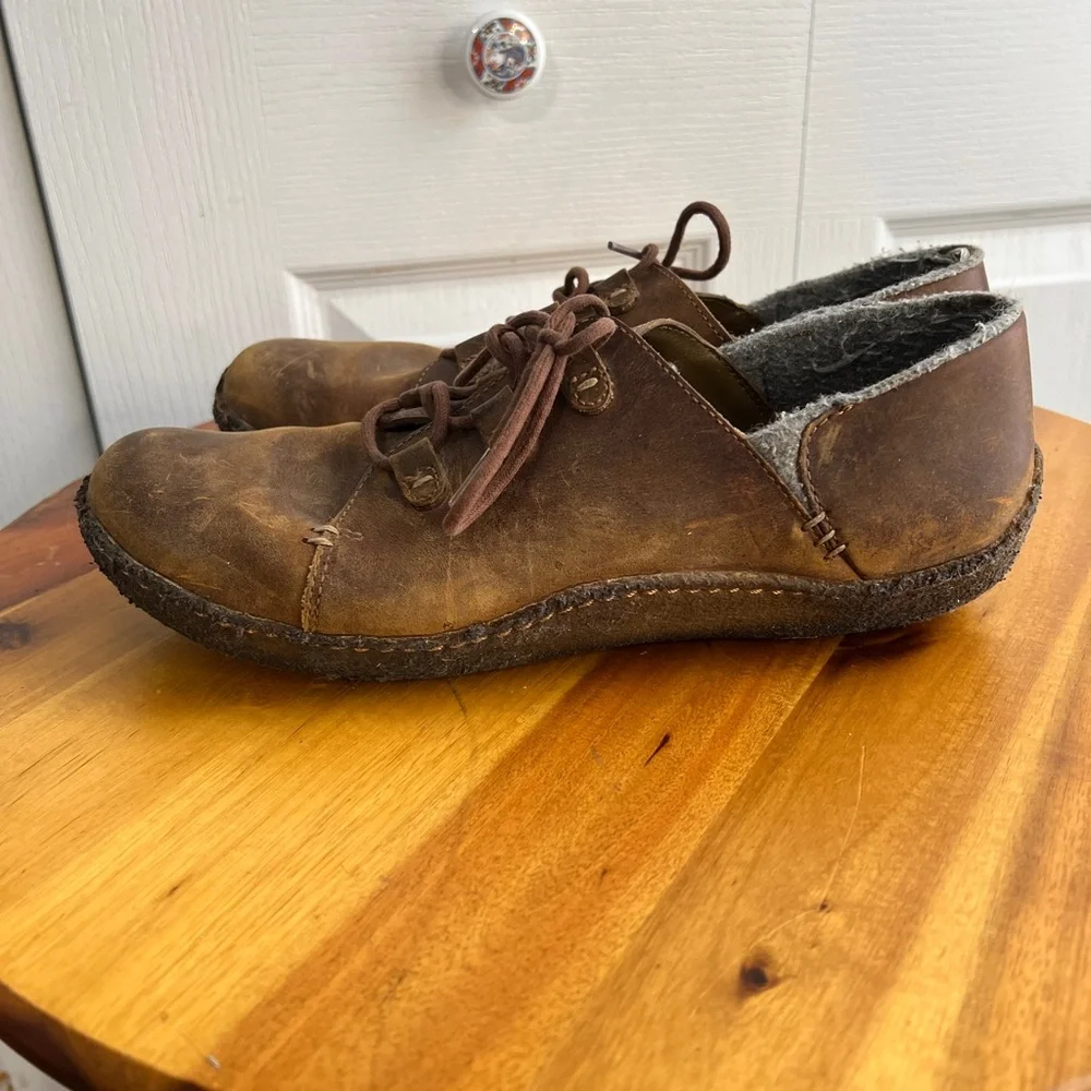 Clark’s Originals‎ Latana Maple leather oxfords size 10